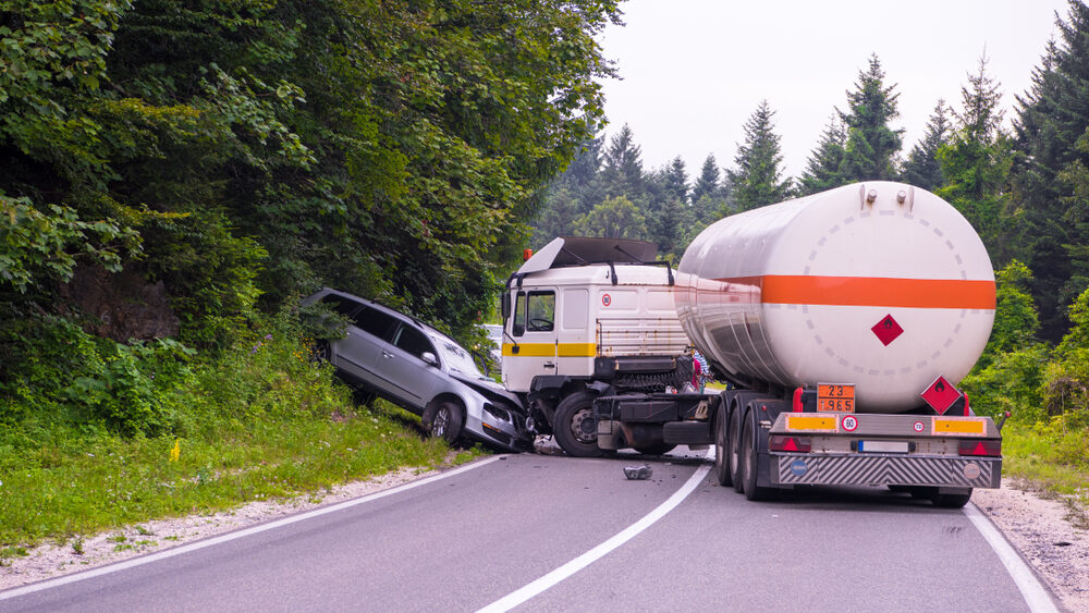 How Much Does a Truck Accident Lawyer Cost? 